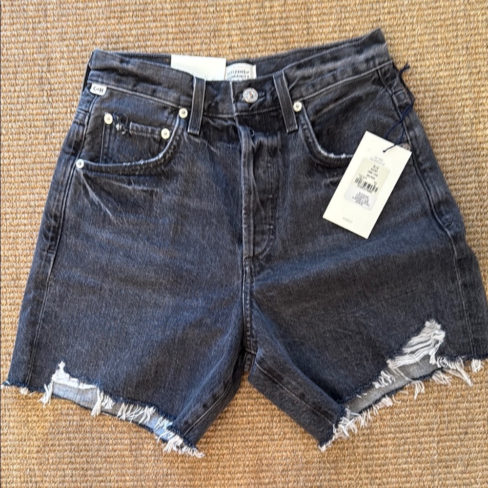 Citizens of Humanity Elle Black Denim Shorts in Neutron. Size 24. NWT